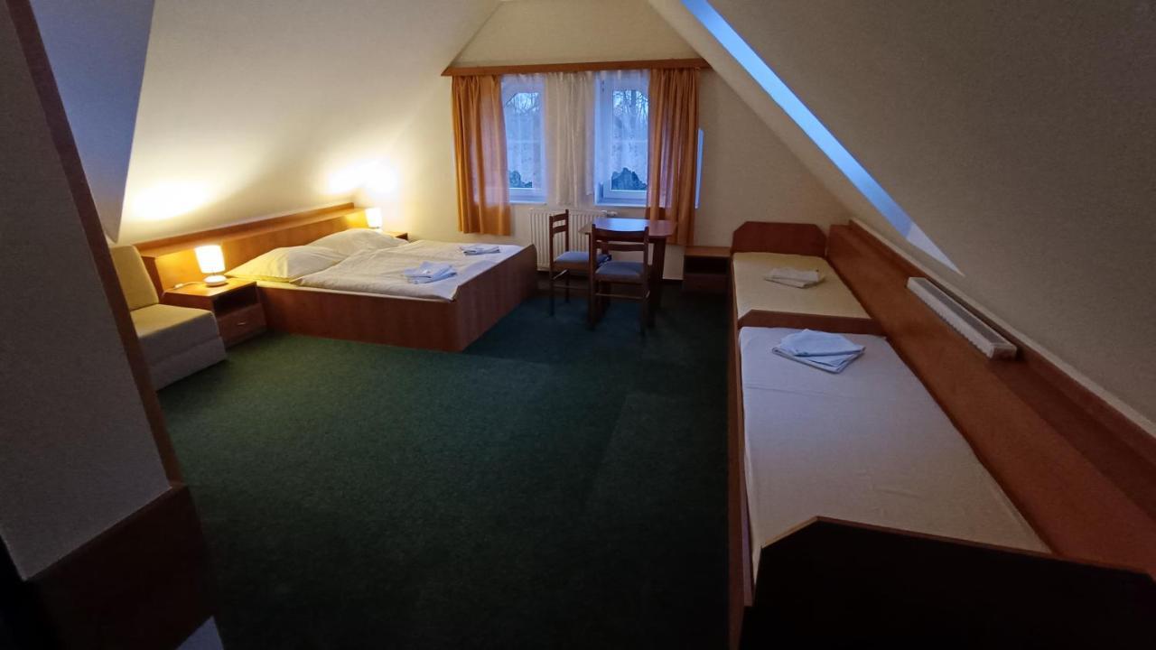 Motel Velky Rybnik Pelhrimov Bagian luar foto