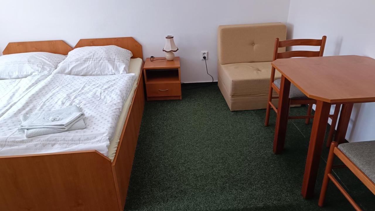 Motel Velky Rybnik Pelhrimov Bagian luar foto